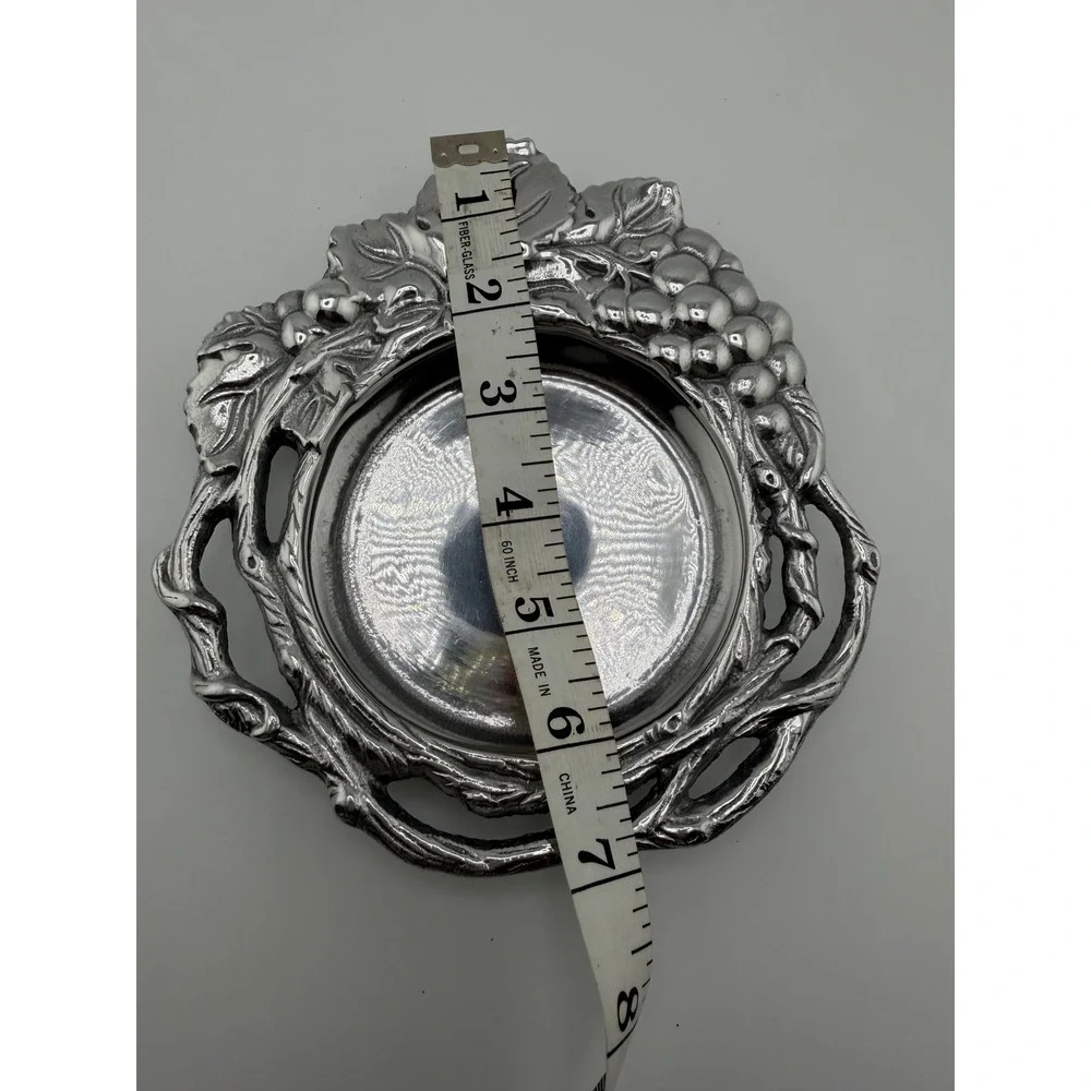 Arthur Court Grape Vine Aluminum Wine Bottle Coaster Silver Tone 1992 Vintage